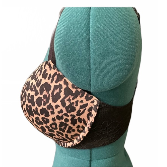 Victoria’s Secret Leopard Print Racer Back Push-Up Bra 34DDD - Picture 4 of 12